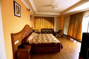 Grand Park Patiala Suite